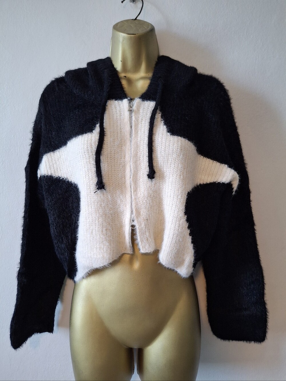 Black & White Hooded Zip-Front Women's Jacket